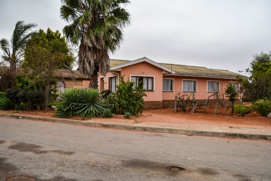 3 Bedroom Property for Sale in Vredendal Western Cape